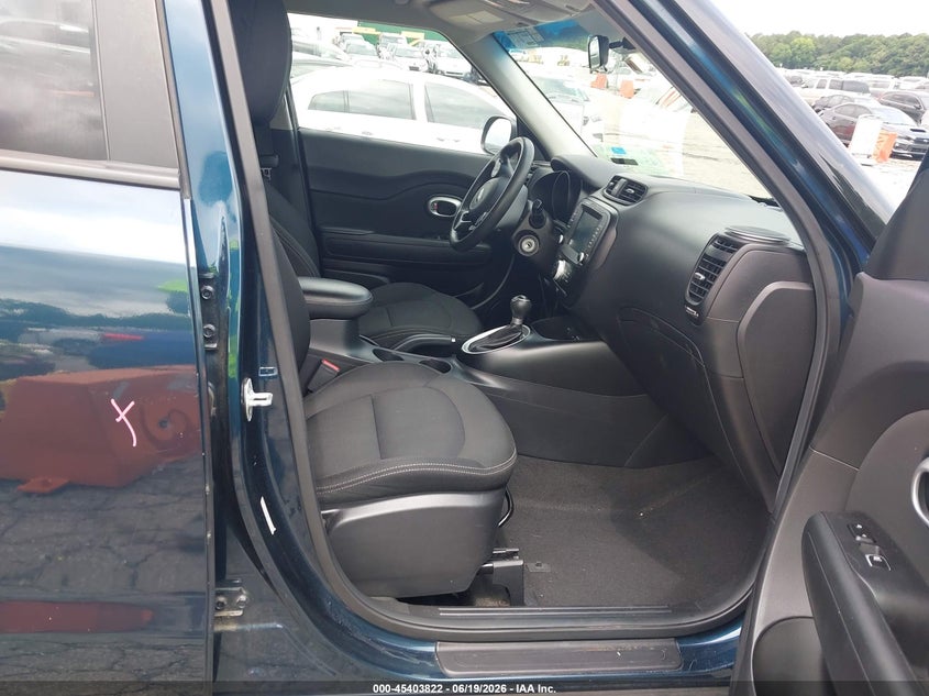 2018 KIA SOUL auction photo 5