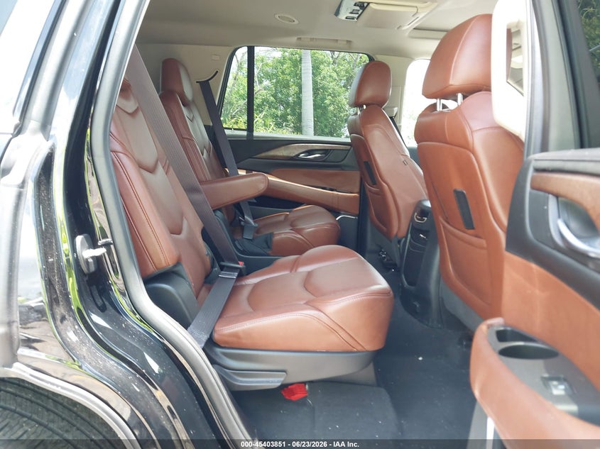 2015 CADILLAC ESCALADE auction photo 8
