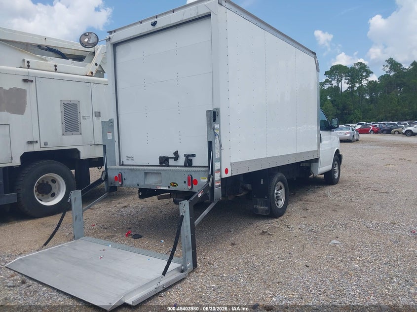 2024 CHEVROLET EXPRESS CUTAWAY WORK VAN N/A N/A