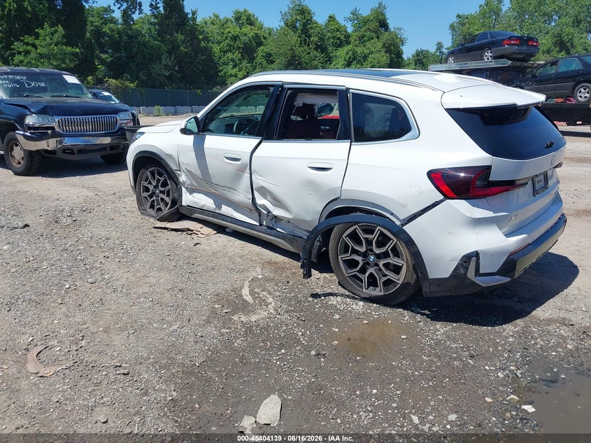 Vin: wbx73ef09t5435605, lot: 45902162, bmw x1 xdrive28i 20263