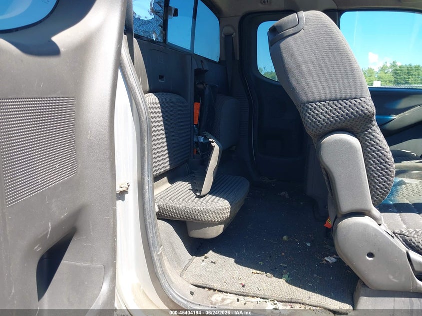 2008 NISSAN NAVARA (FRONTIER) TRUCK 4.0L V-6 DOHC, VVT, 261HP