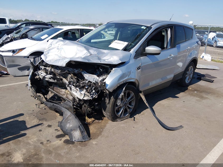 2017 FORD ESCAPE auction photo 2