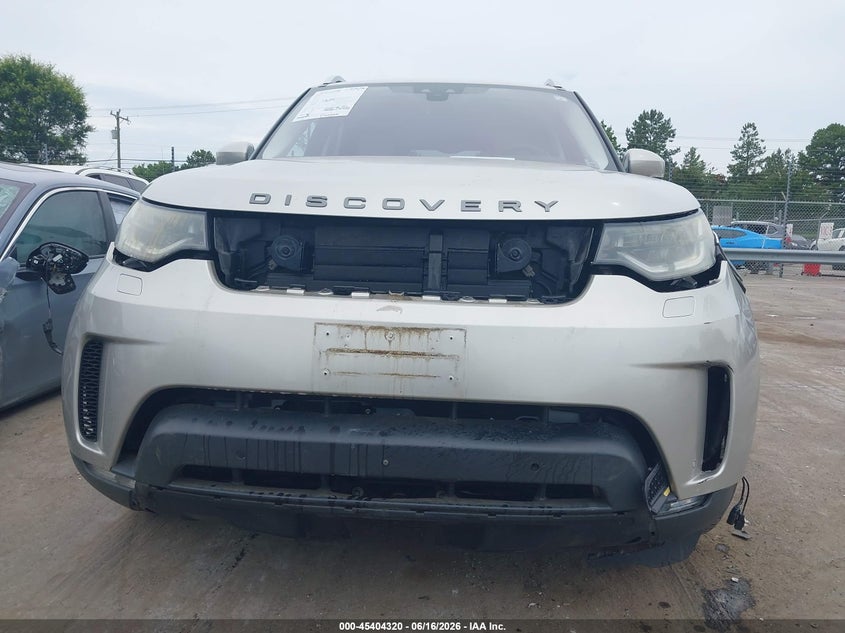 2017 Land Rover Discovery Hse VIN: SALRRBBV9HA034910 Lot: 45404320