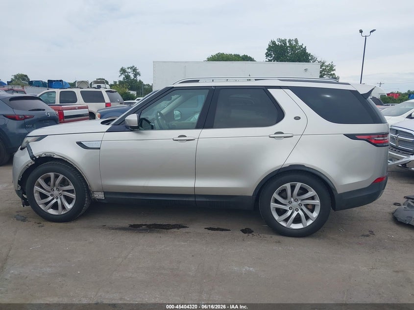 2017 Land Rover Discovery Hse VIN: SALRRBBV9HA034910 Lot: 45404320