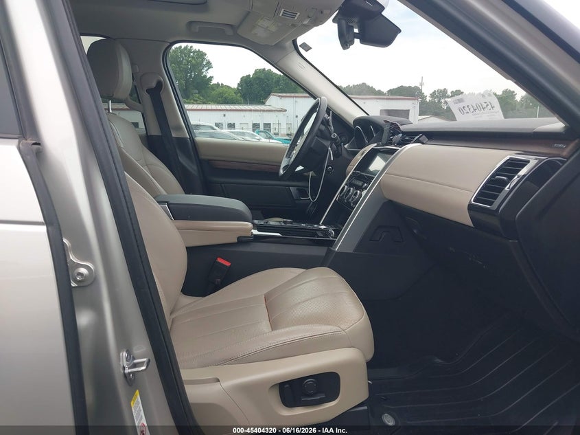 LAND-ROVER DISCOVERY 2017 VIN SALRRBBV9HA034910