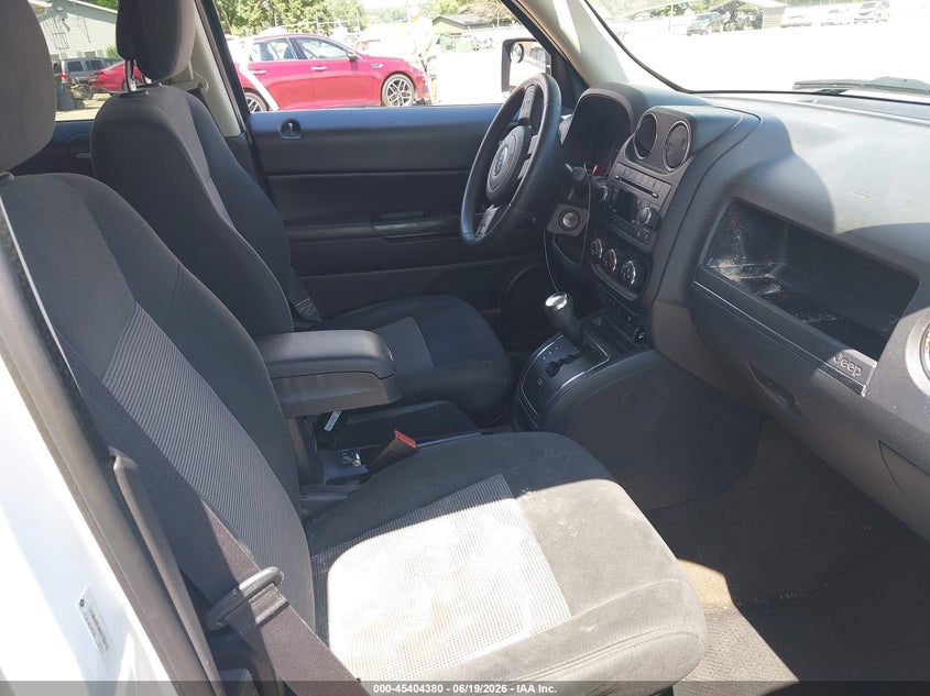 2014 JEEP PATRIOT auction photo 5