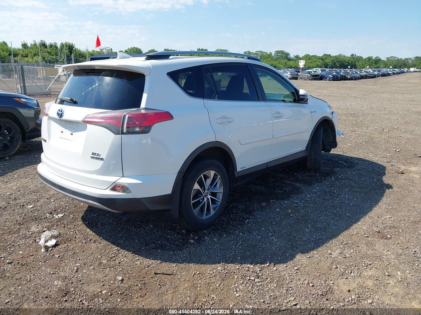 2017 TOYOTA RAV4 HYBRID auction photo 4