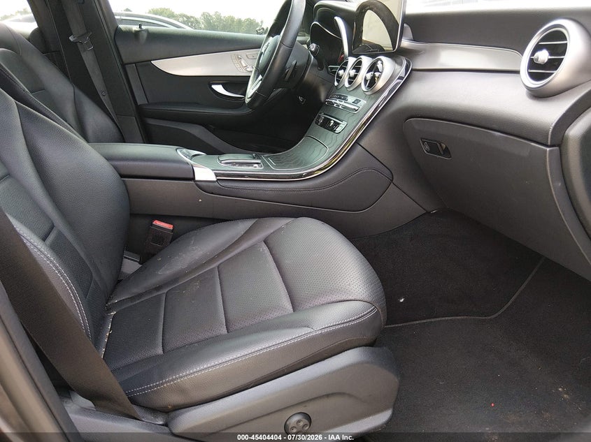 2021 MERCEDES-BENZ GLC 300 auction photo 5