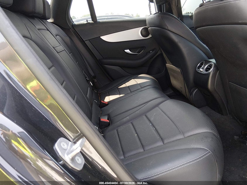 2021 MERCEDES-BENZ GLC 300 auction photo 8