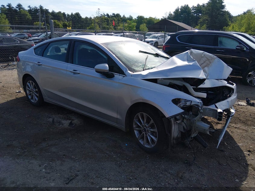 Vin: 3fa6p0hd5hr263230, lot: 45902433, ford fusion se 2017 img_1