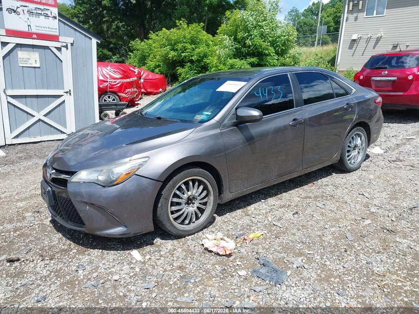 2017 Toyota Camry Se 4T1BF1FKXHU803632 photo 1