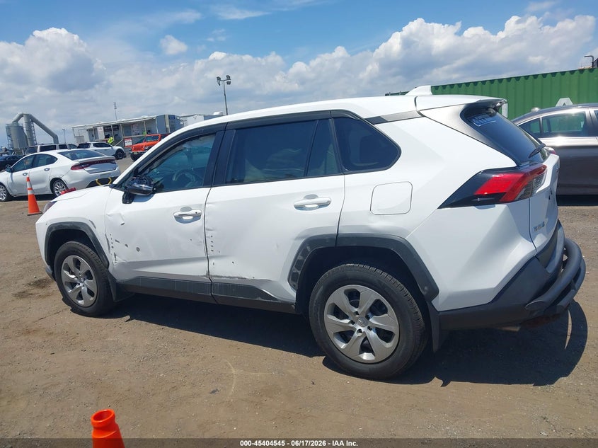 VIN 2T3G1RFV7PC370677 2023 TOYOTA RAV4 LE