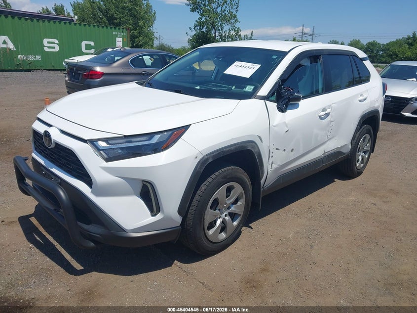 VIN 2T3G1RFV7PC370677 2023 TOYOTA RAV4 LE