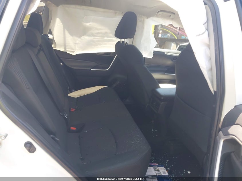 VIN 2T3G1RFV7PC370677 2023 TOYOTA RAV4 LE