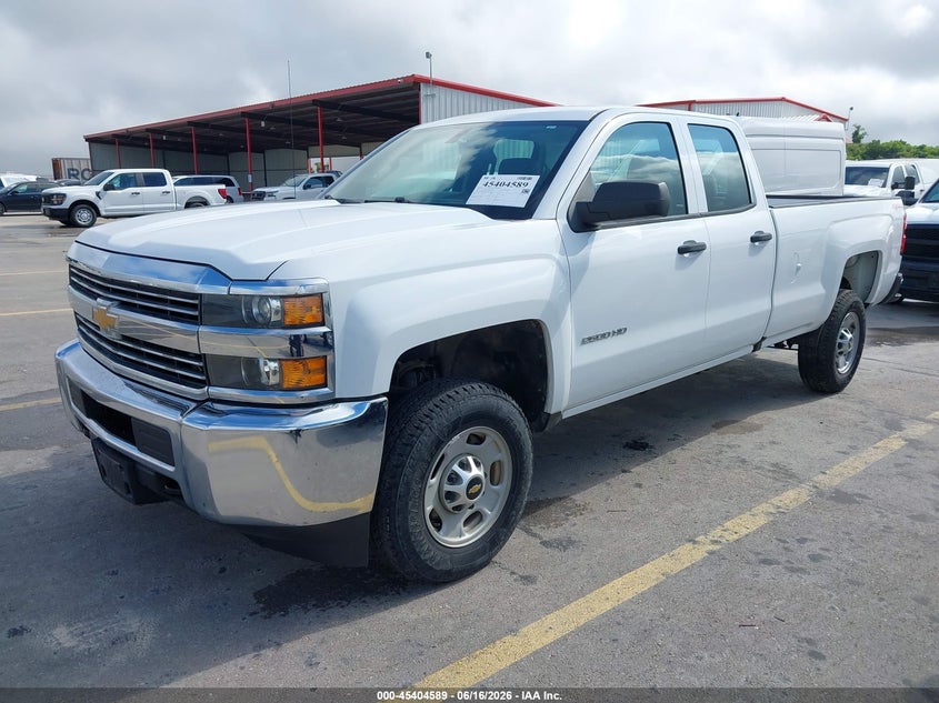 2017 Chevrolet Silverado 2500Hd Work Truck, Normal Wear & Tear, IAAI, VIN 1GC2KUEG9HZ300210 — photo 2