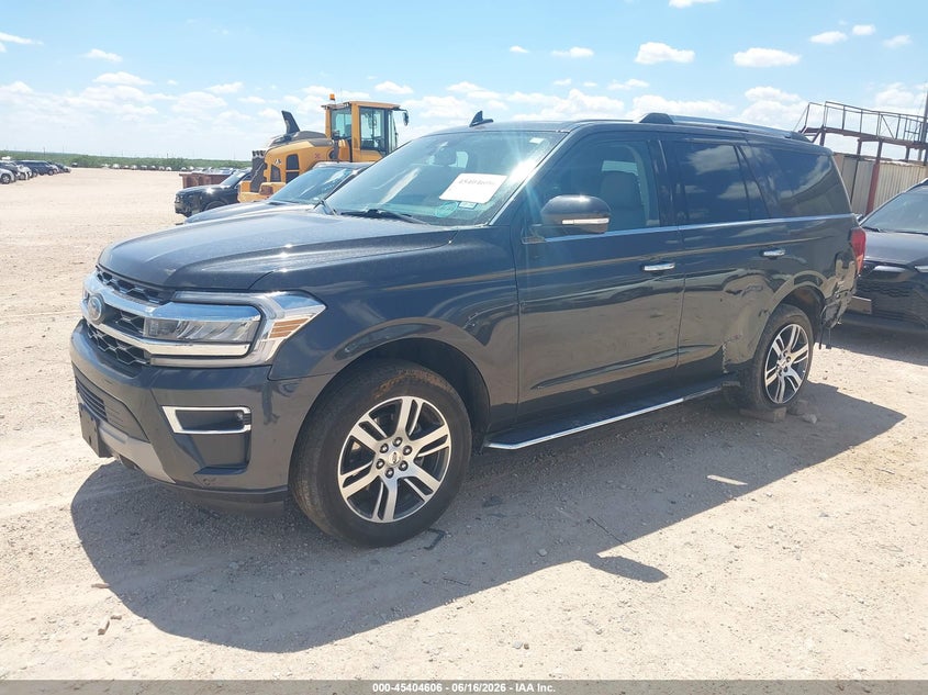 2022 FORD EXPEDITION auction photo 2