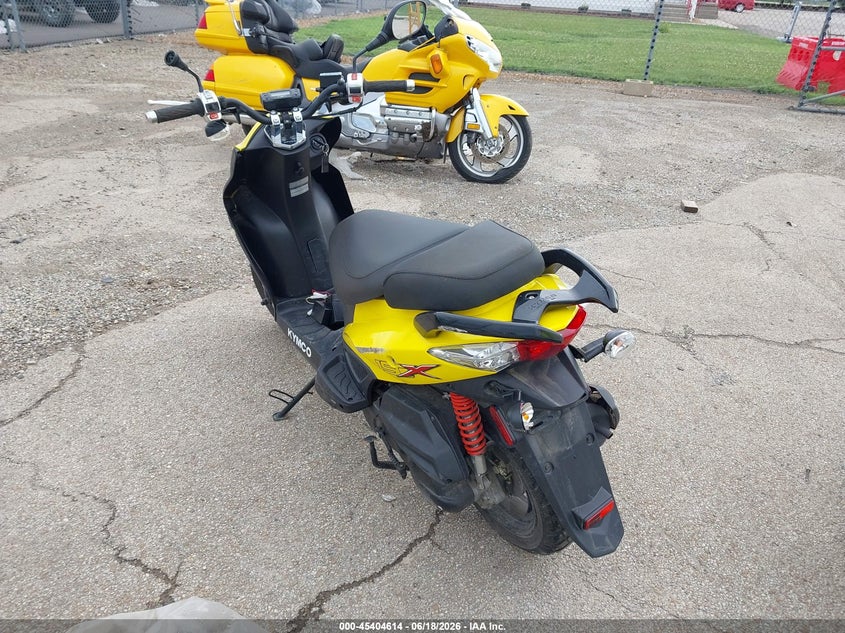 2017 KYMCO USA INC SUPER 8 auction photo 3