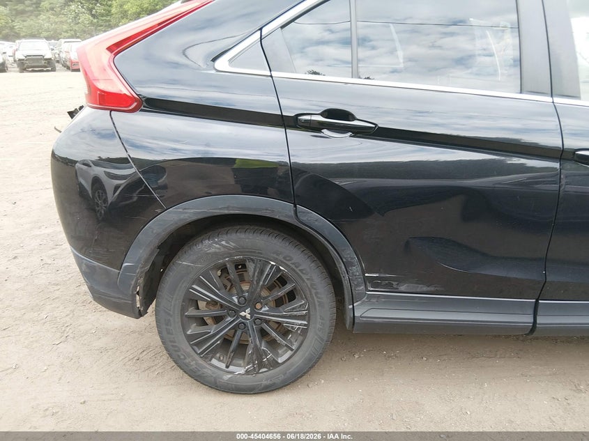 2018 Mitsubishi Eclipse Cross Le VIN: JA4AT4AA5JZ042777 Lot: 45404656