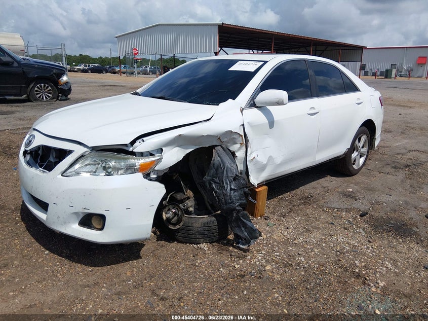 2010 Toyota Camry Se 4T1BF3EKXAU580284 photo 1