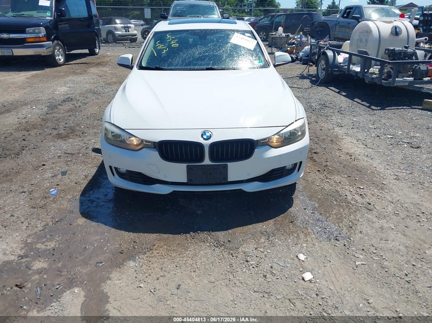 BMW 328I - zdjęcie 12