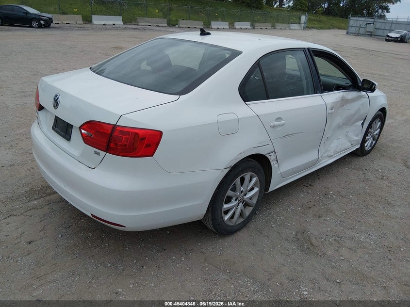 2014 VOLKSWAGEN JETTA auction photo 4