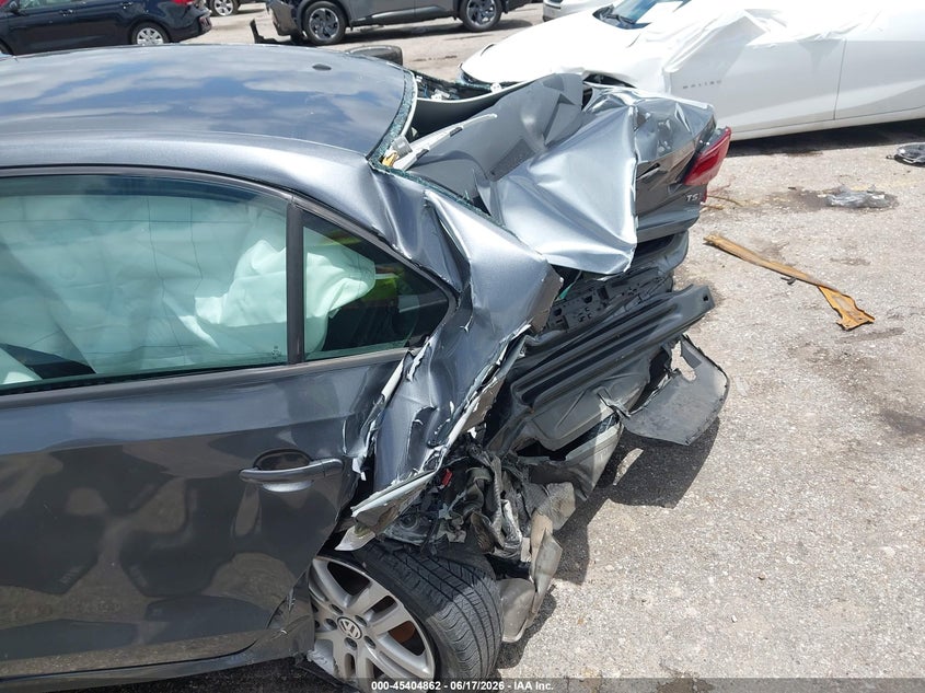 2018 VOLKSWAGEN JETTA auction photo 6