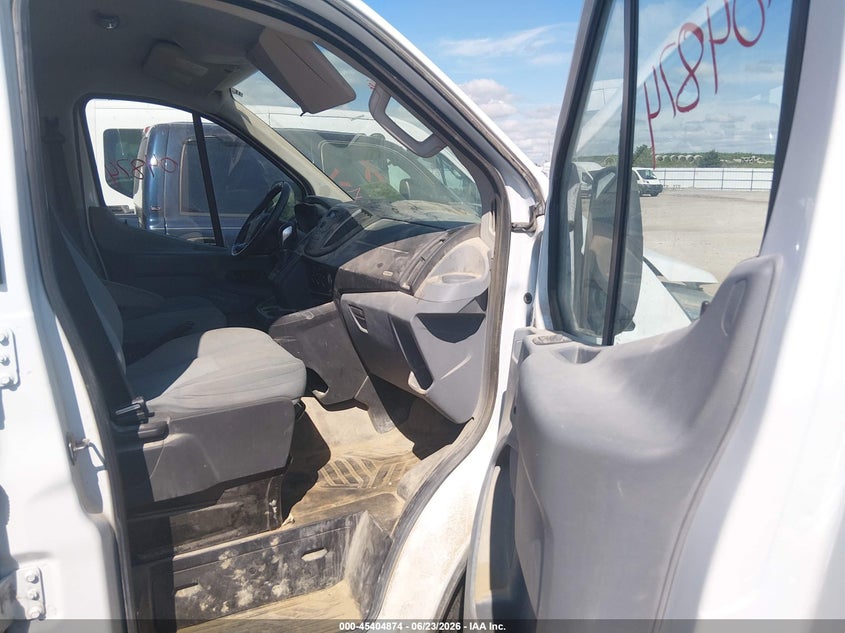 2015 FORD TRANSIT-250 auction photo 5