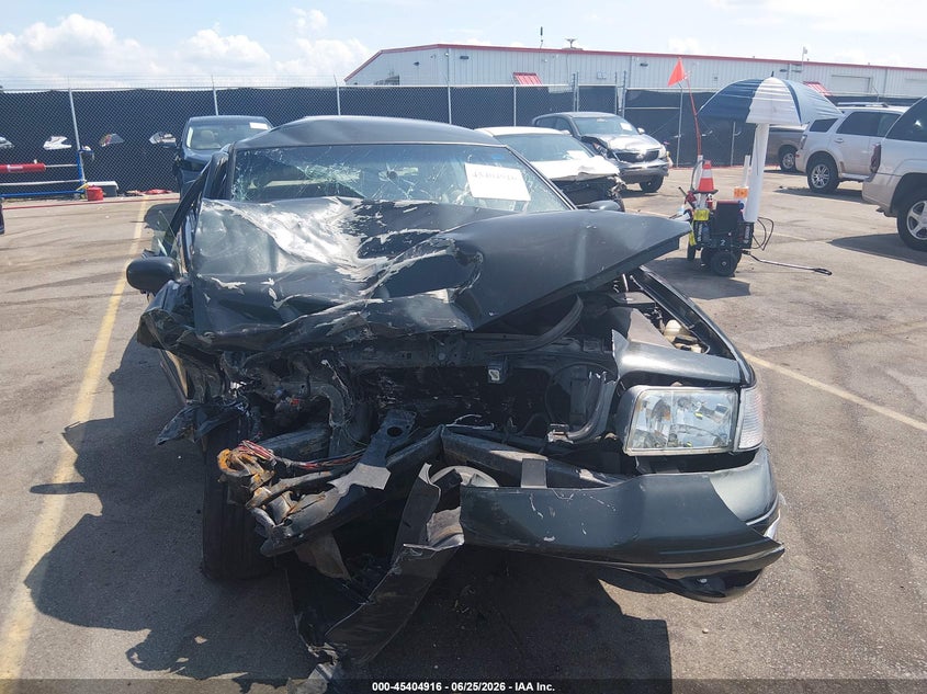 1999 Ford Crown Victoria Lx VIN: 2FAFP74W4XX136386 Lot: 45404916