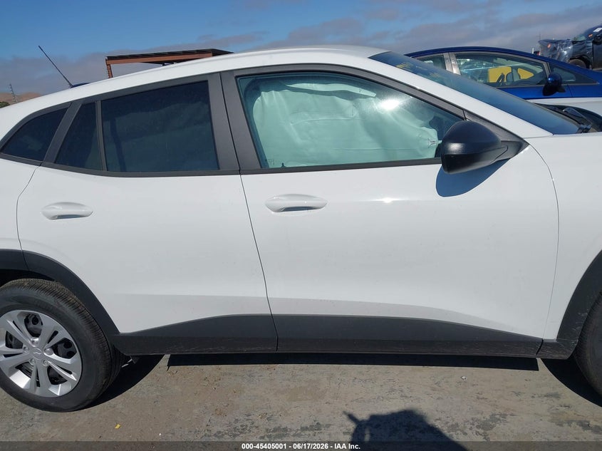 VIN KL77LFEP0TC101196 2026 CHEVROLET TRAX FWD LS