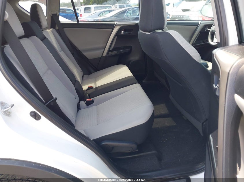 2018 TOYOTA RAV4 auction photo 8