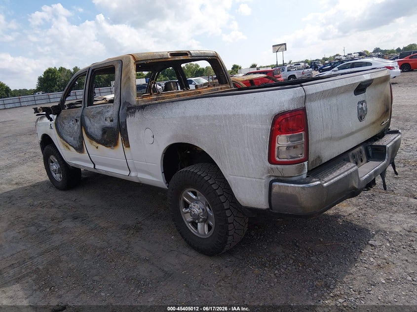 Vin: 3c6ur5cl0rg236206, lot: 45903035, ram 2500 tradesman  4x4 6'4 box 20243