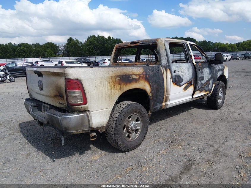 Vin: 3c6ur5cl0rg236206, lot: 45903035, ram 2500 tradesman  4x4 6'4 box 20244