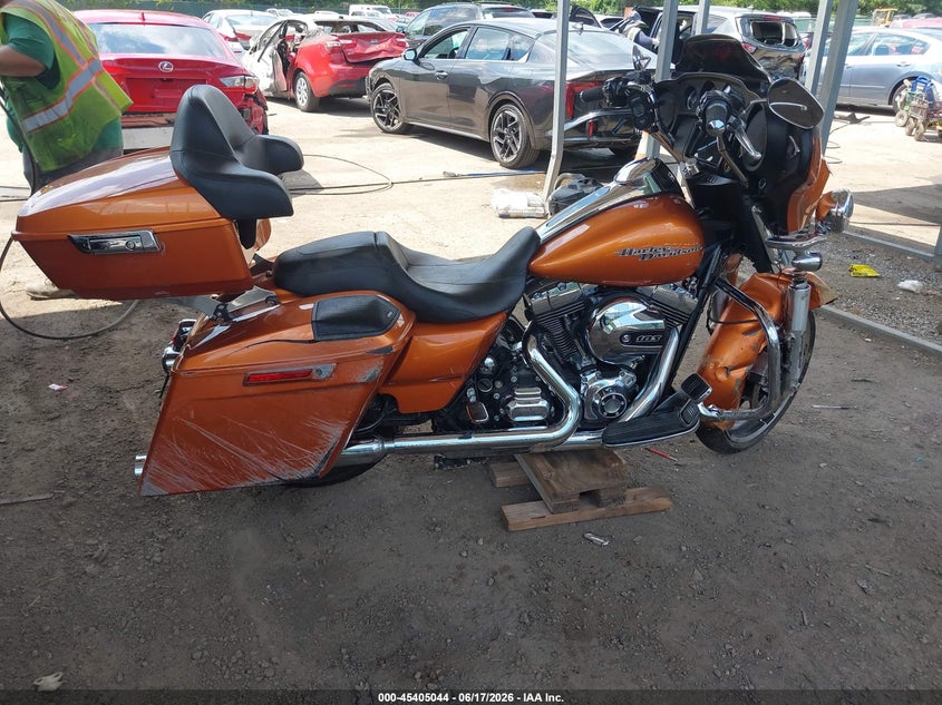 2016 Harley-Davidson Flhx Street Glide VIN: 1HD1KBM12GB663399 Lot: 45405044