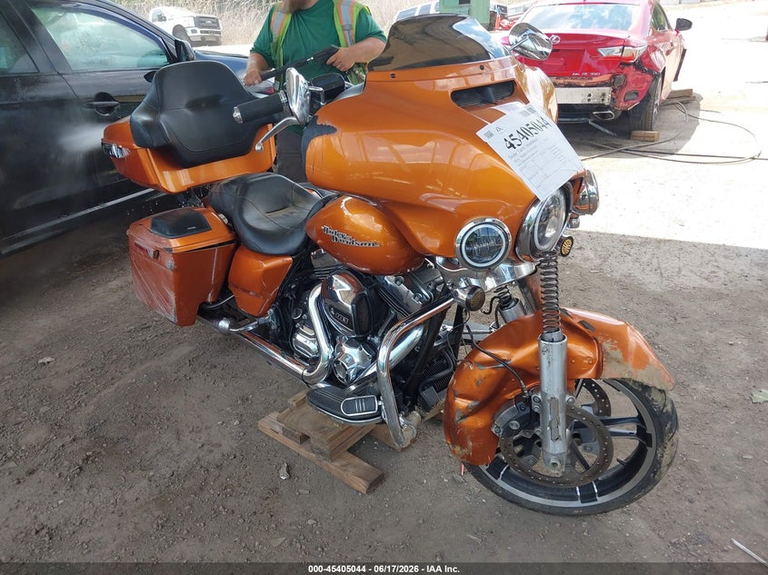 2016 Harley-davidson Flhx