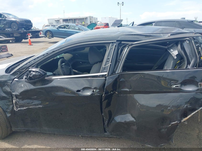 HYUNDAI ELANTRA 2025 VIN KMHLS4DGXSU908209