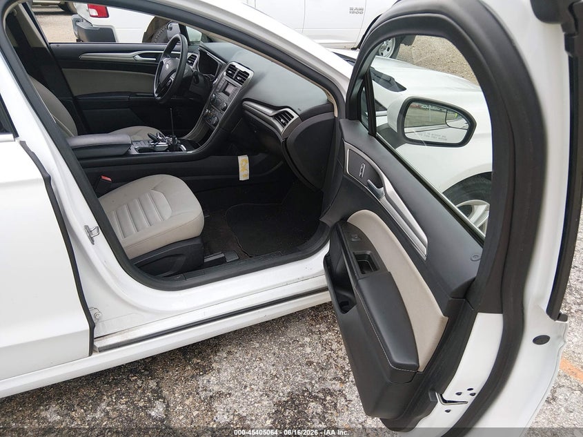 2018 FORD FUSION HYBRID auction photo 5