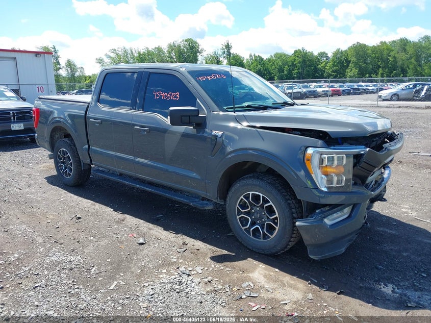 FORD F-150 XLT 2021