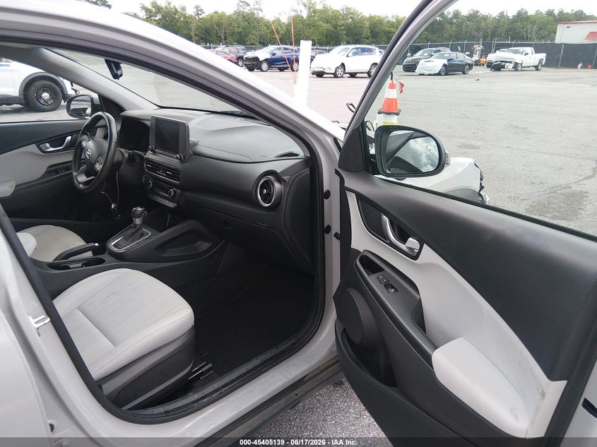 2022 HYUNDAI KONA auction photo 5
