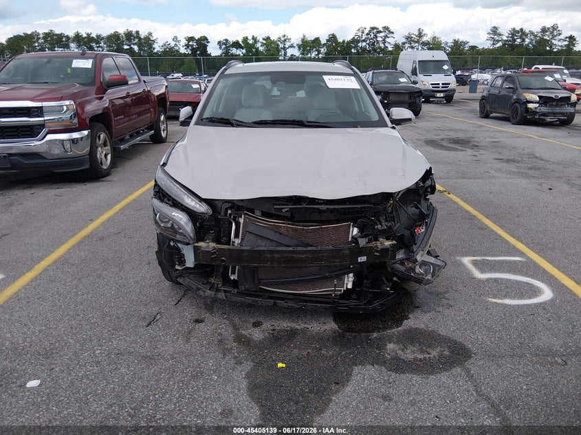 2022 HYUNDAI KONA auction photo 6