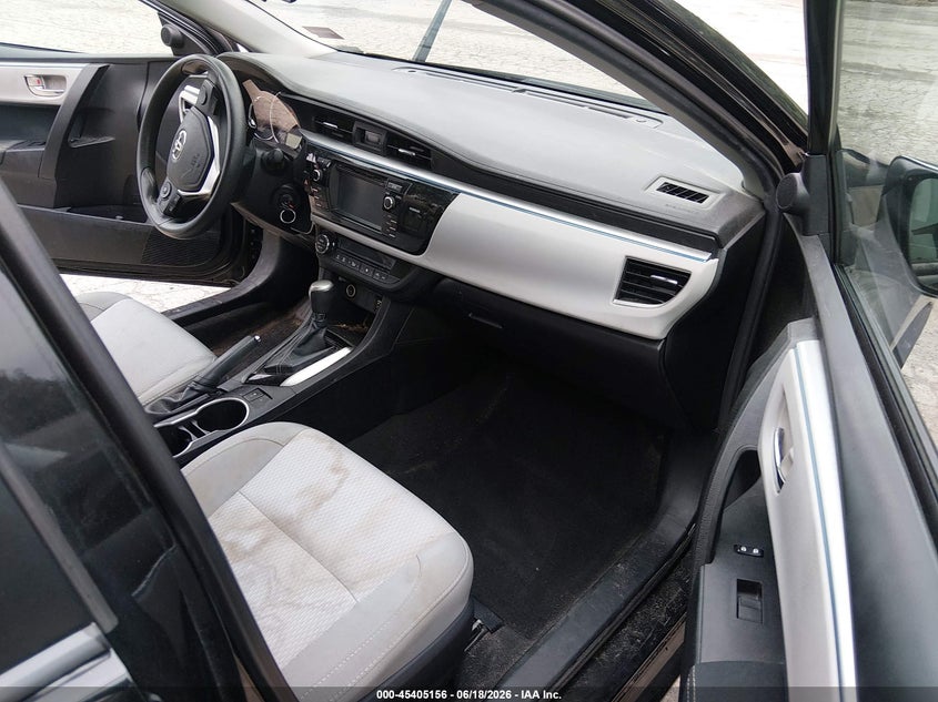 2015 TOYOTA COROLLA auction photo 5