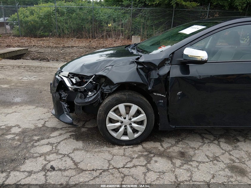 2015 TOYOTA COROLLA auction photo 6