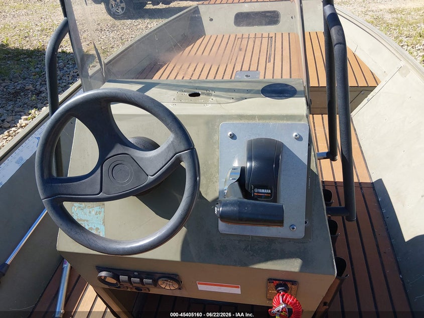 2006 LOWE 17M auction photo 7