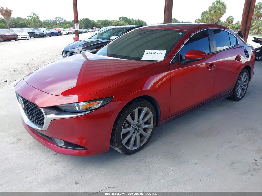 2022 MAZDA MAZDA3 auction photo 2