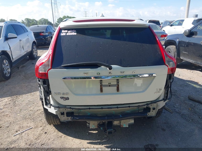 2015 Volvo Xc60 T5 Platinum VIN: YV4612RM1F2724458 Lot: 45405285