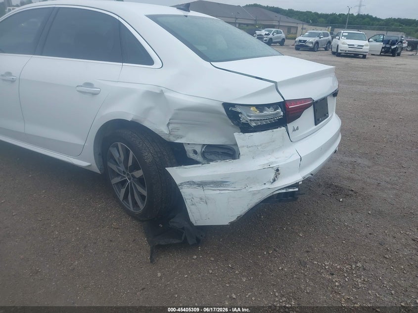 2022 AUDI A4 auction photo 6