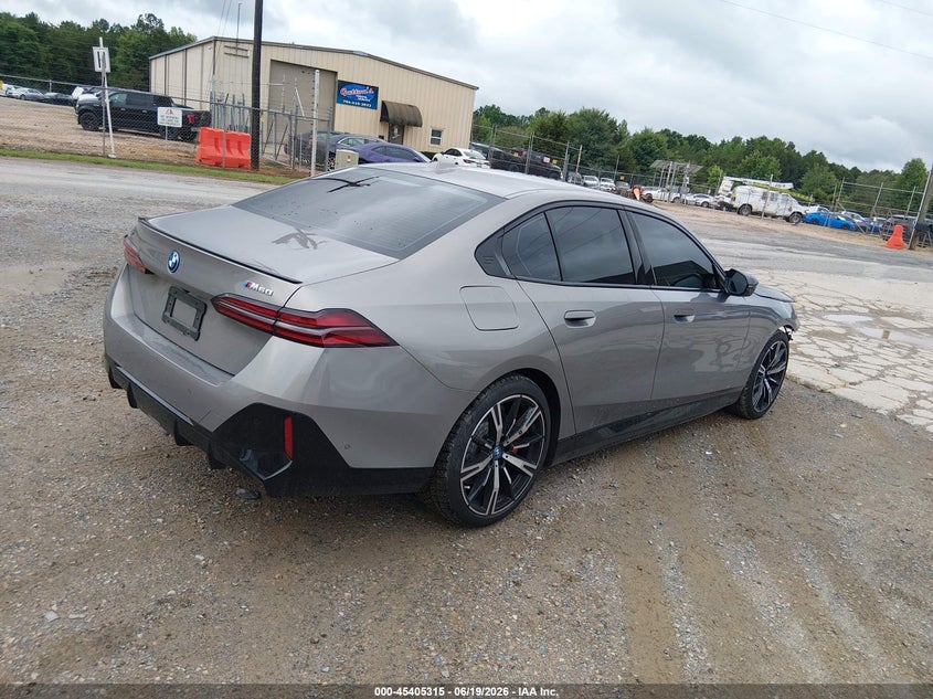 2024 BMW I5 auction photo 4
