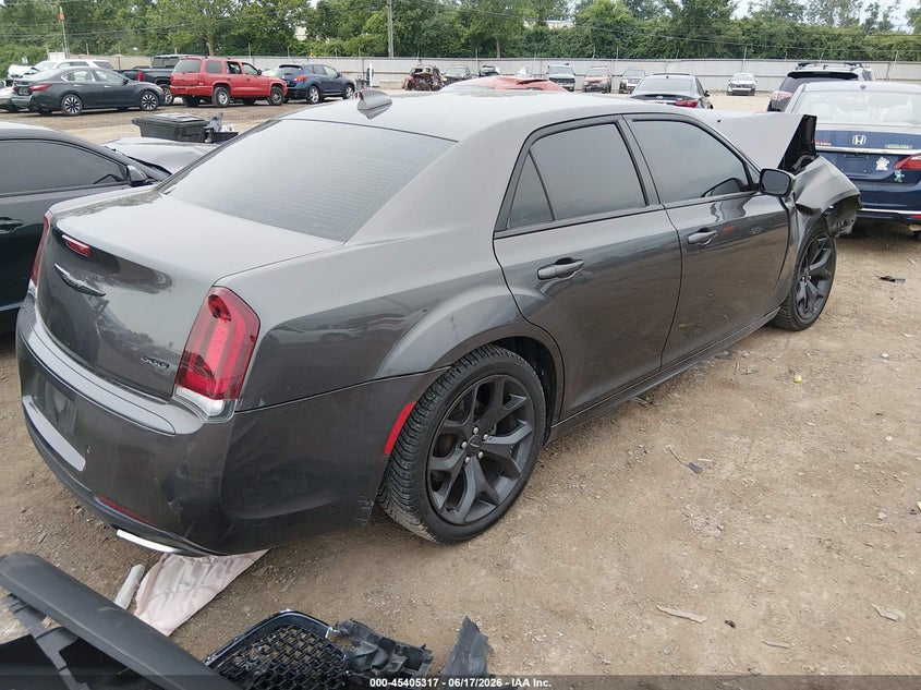 2021 CHRYSLER 300 — zdjęcie 4
