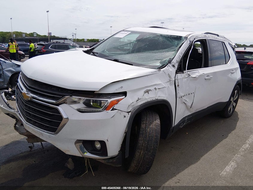 2018 CHEVROLET TRAVERSE auction photo 2