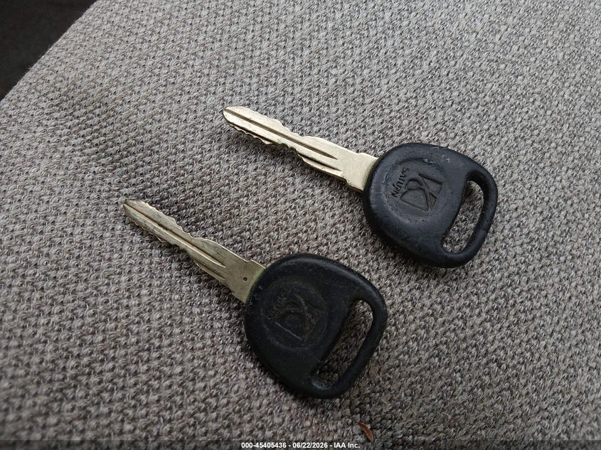 2000 Saturn Sl VIN: 1G8ZF5288YZ172011 Lot: 45405436
