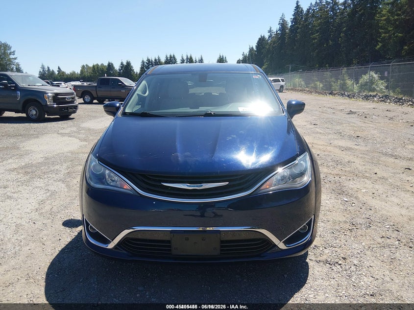 2018 Chrysler Pacifica Hybrid Touring Plus VIN: 2C4RC1H71JR276247 Lot: 45405456